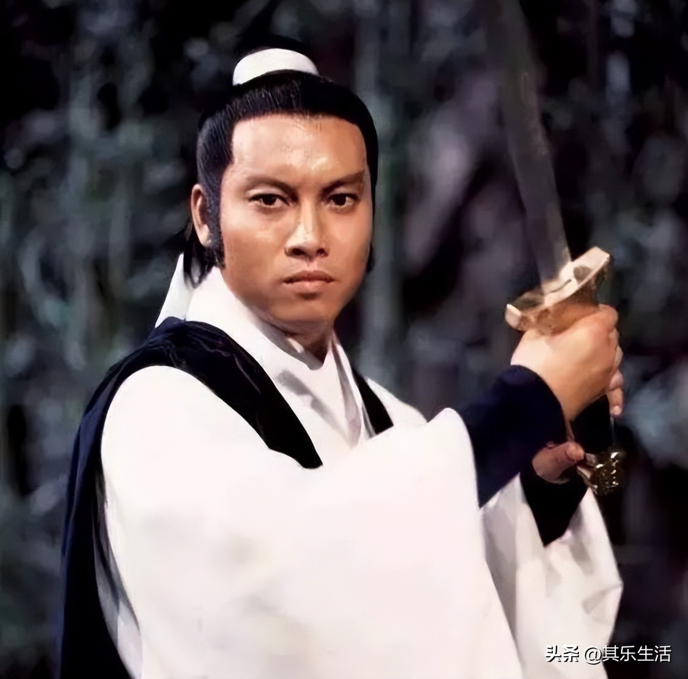 《大地恩情》播出42年，剧中演员境况不一，多位演员已离世