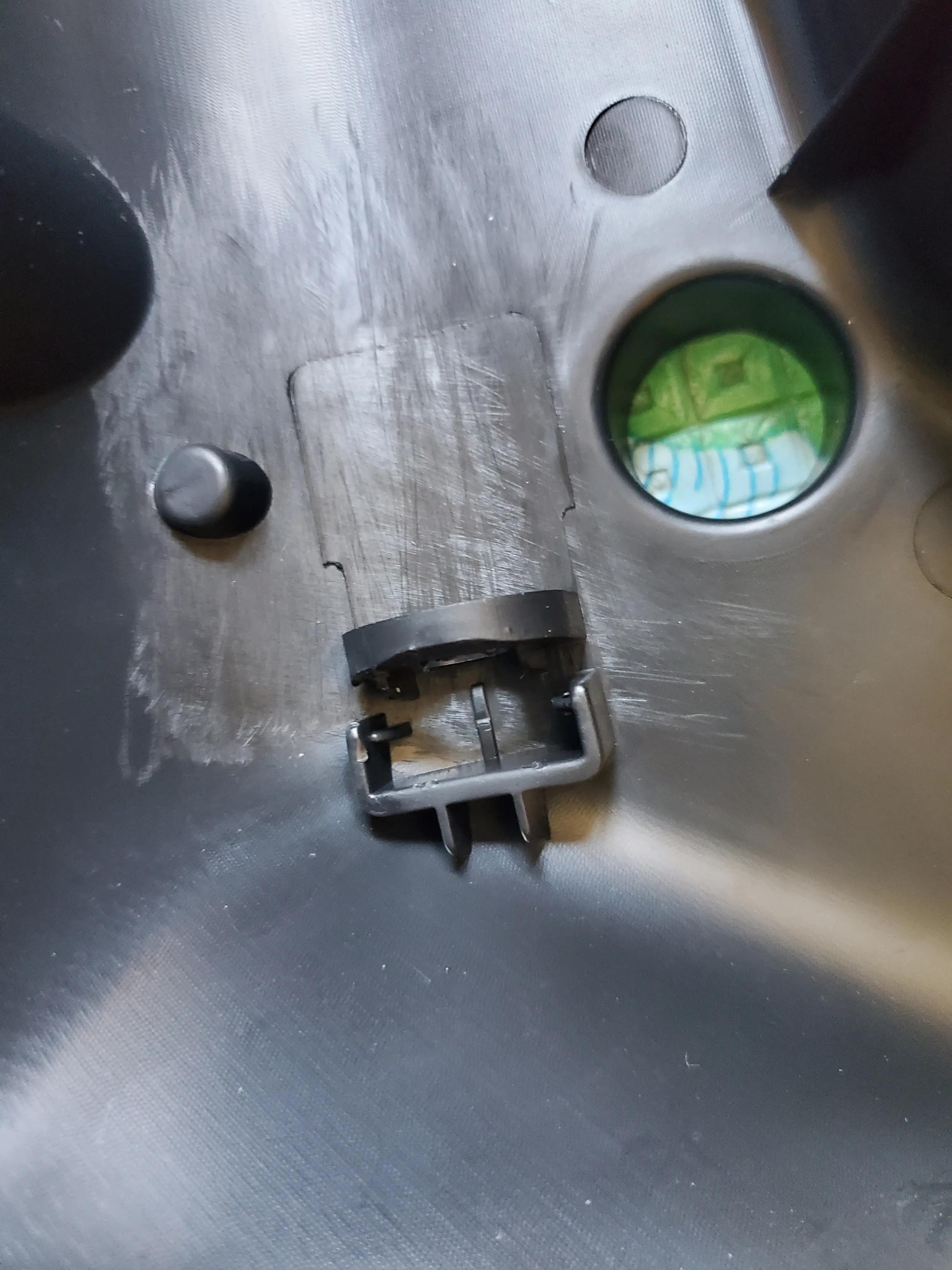 台铃x3eb更换小糸led透镜拆车大灯（具体步骤）