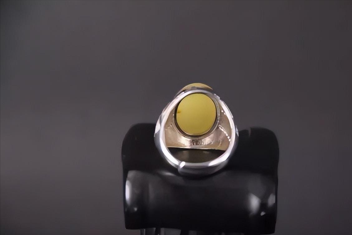 琥珀蜜蜡真的好看吗,明星谈琥珀蜜蜡