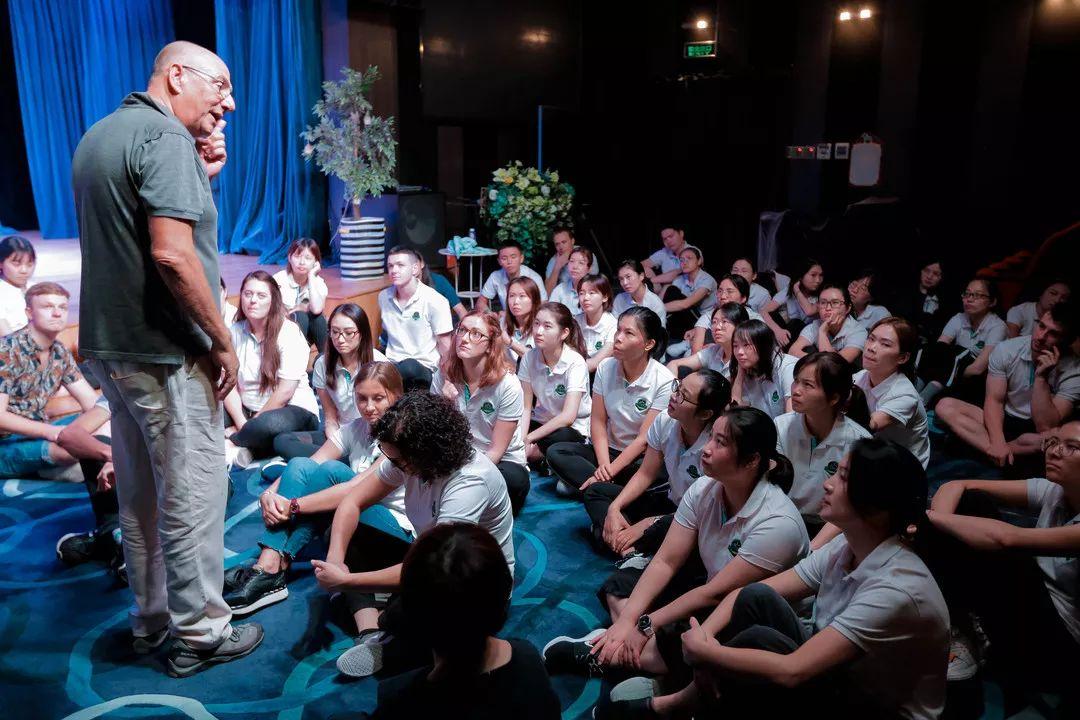 如果国际幼儿园有天花板那一定是MEIYI英皇「探校」