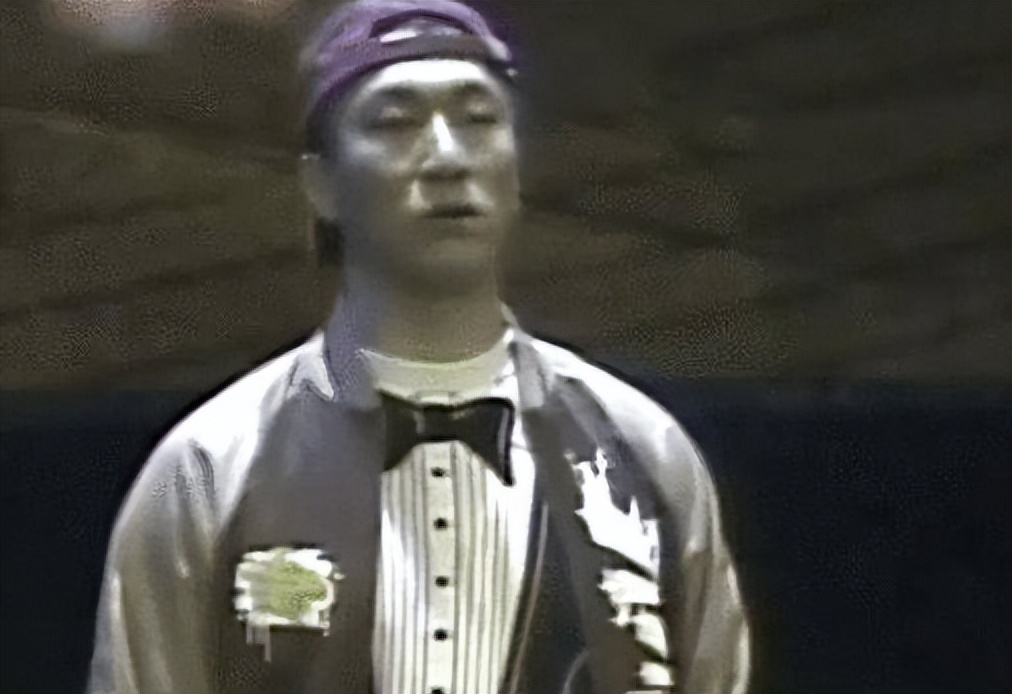 有哪些颜值逆天还有演技的男演员,颜值不高但演技好的男演员