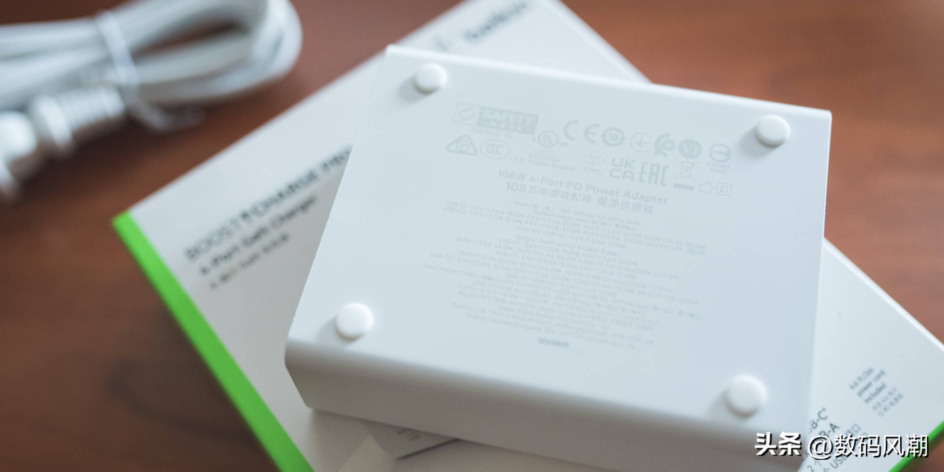 晒出心目中的桌搭工作台，十件新老数码单品，总有一件你会想入手