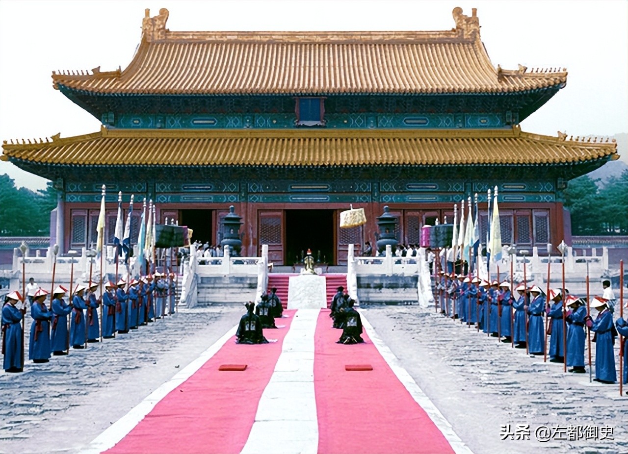 清代的貂皮马褂多少钱啊,清代貂皮旗袍价格