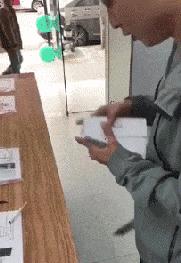 这就是李某和李女士的区别，现在连“马赛克”都开始区分颜值了