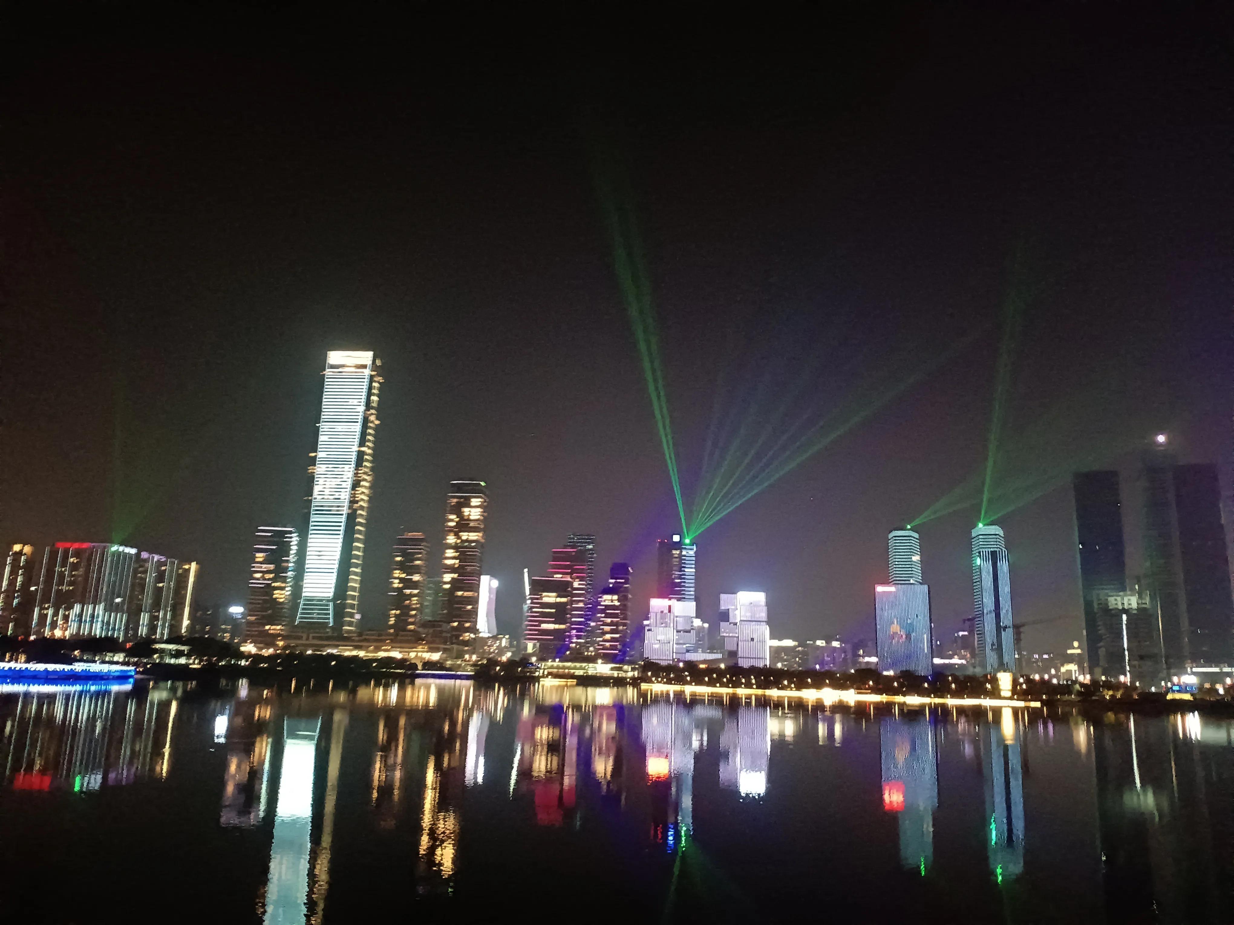 深圳和珠海有多远,路过珠海