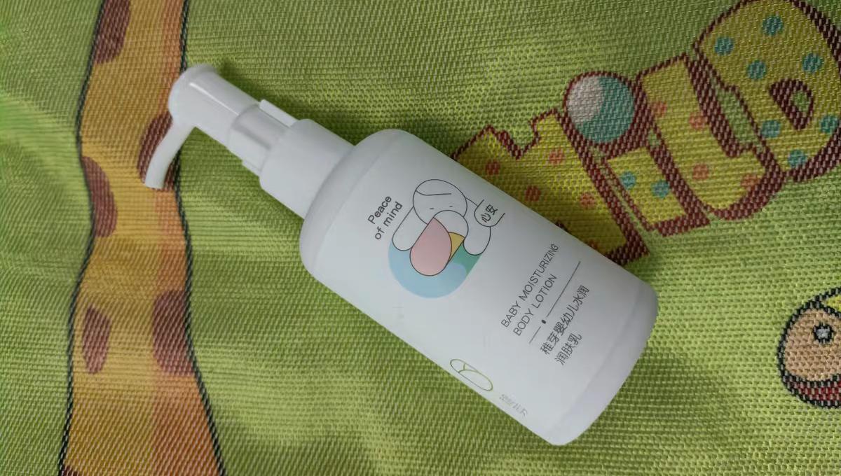 宝宝润肤乳夏季怎么挑,宝宝护肤婴幼儿