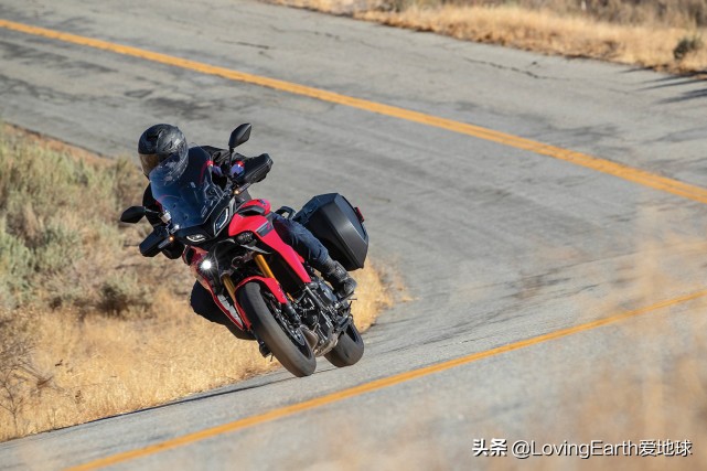 2022闆呴┈鍝坱racer9gt璇曢┚,闆呴┈鍝坱racer9gt