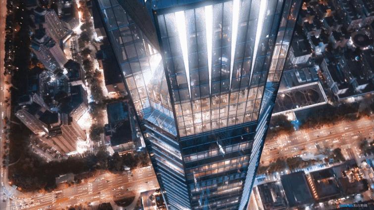 110秒超震撼！看完这个视频，深圳网友坐不住了