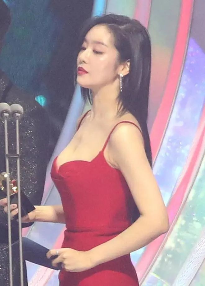 暗黑荣耀第二季车珠英身材,暗黑荣耀车珠英身材在第几集