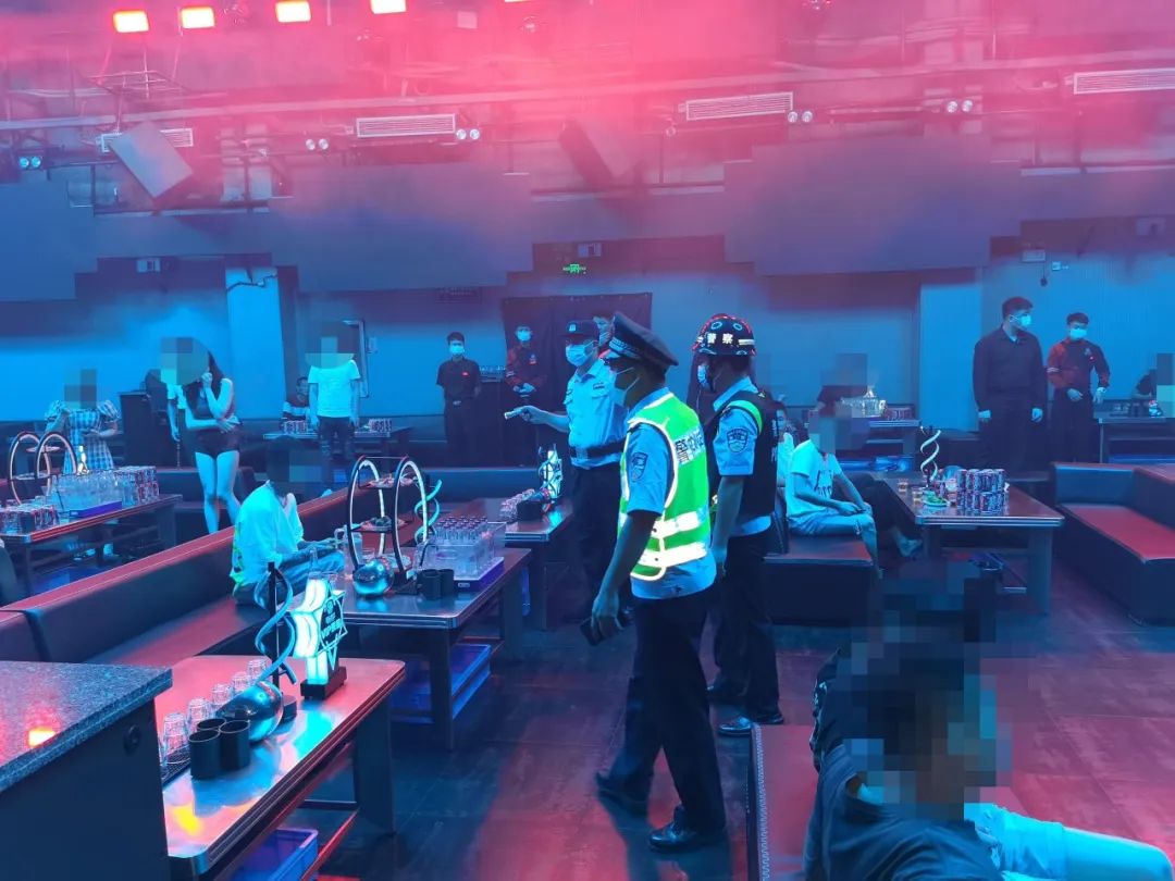 百日行动赌博抓捕现场,百日行动夏季治安打击整治活动