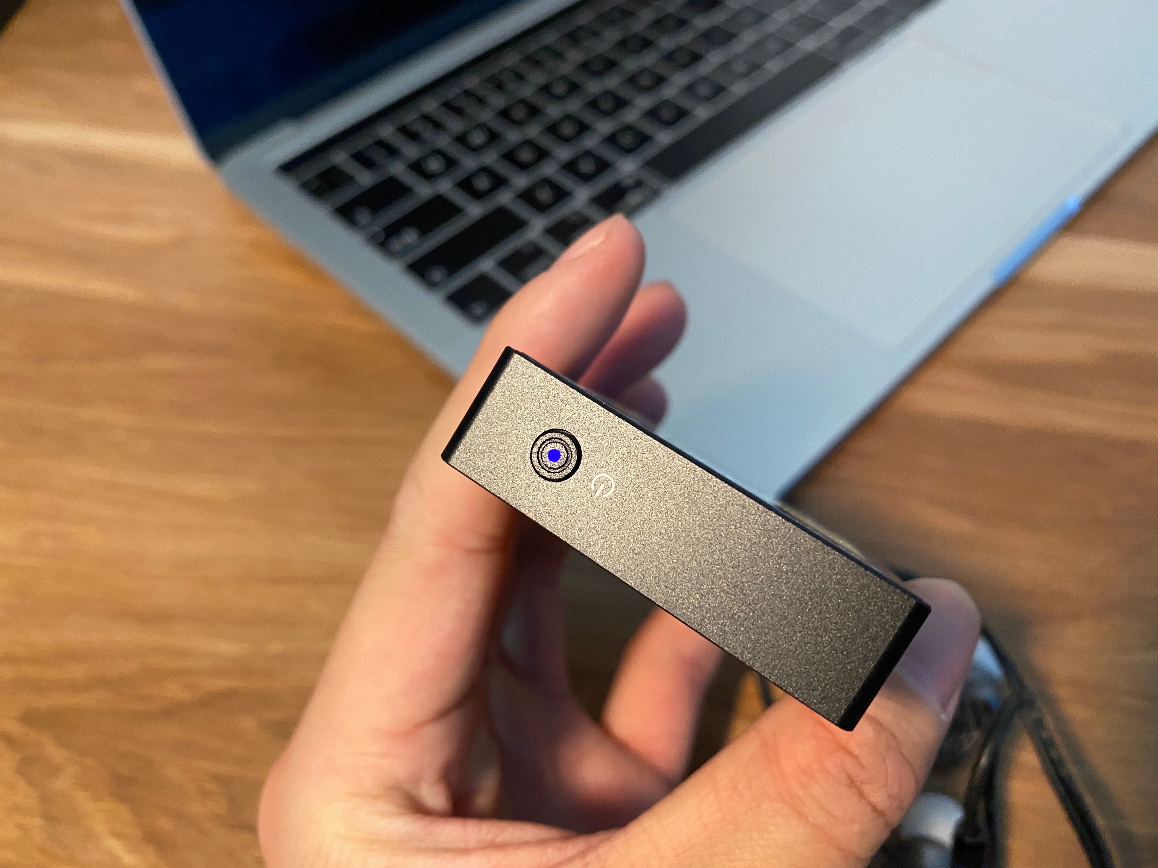 爱国者aigoerosq蓝牙无损mp3评测,高保真无损音乐hifi顶级完整版