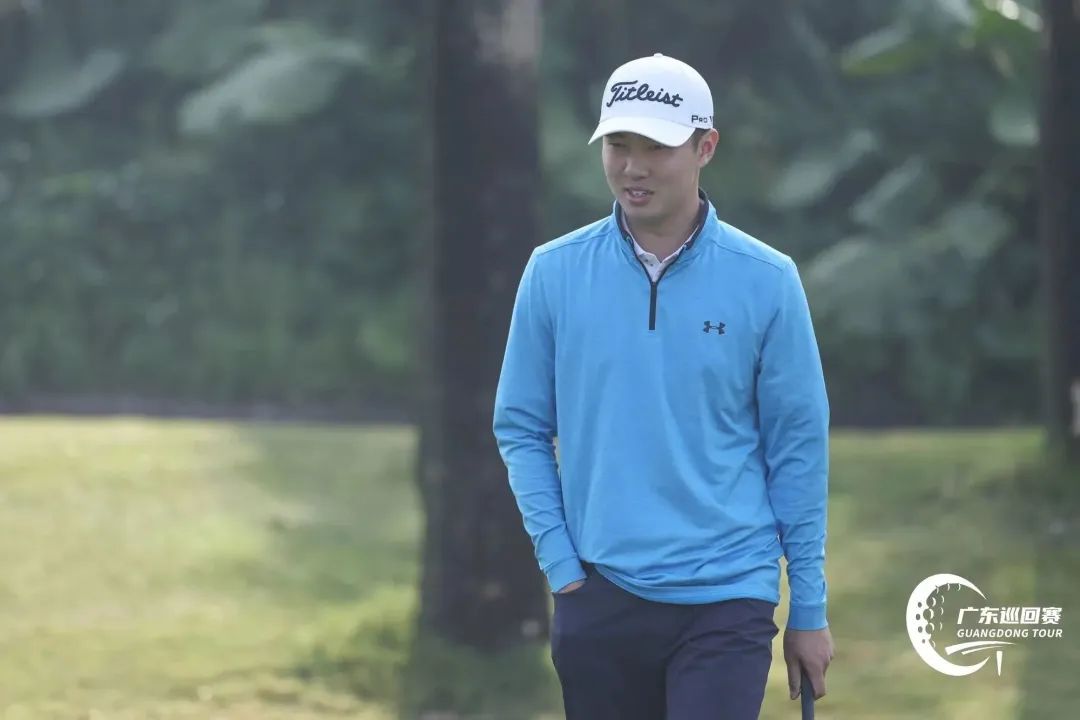 浠濇壃,浠濇壃姣旇禌瑙嗛