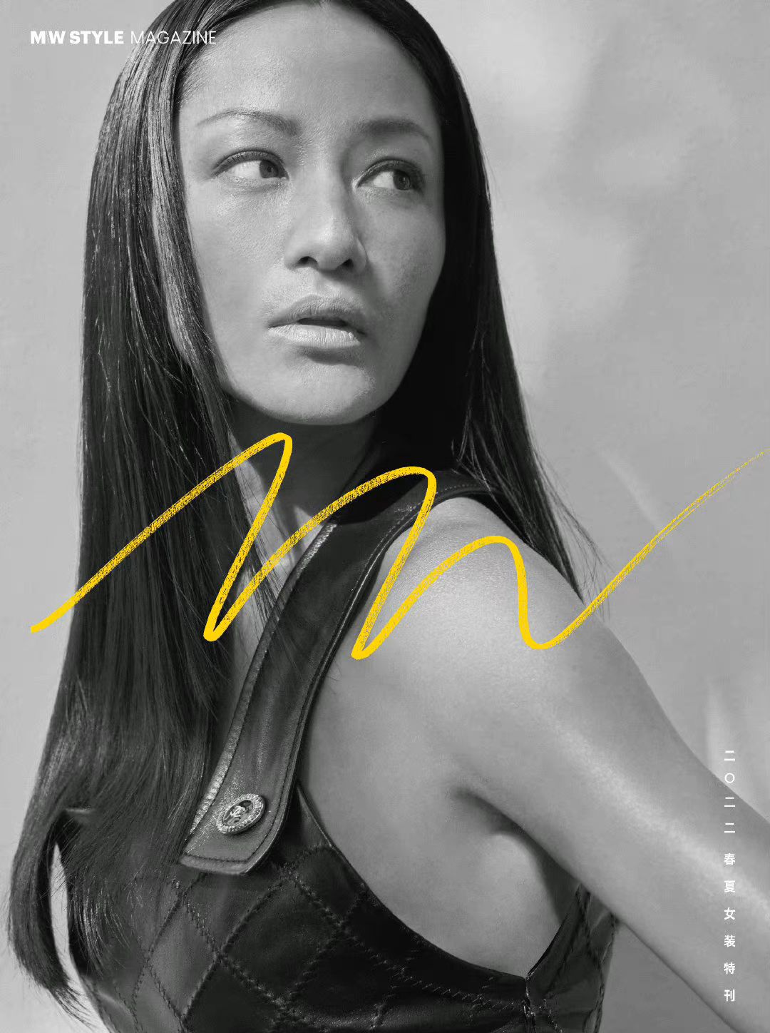 50岁瞿颖怎么老成这样!近照晒得黢黑大变样,皮肤松弛肤质太粗糙