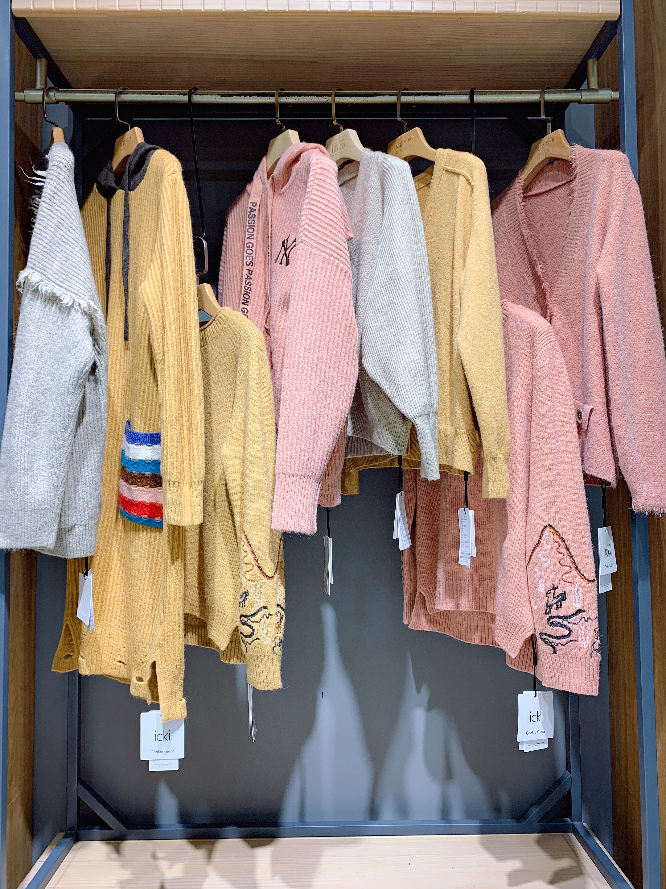 鎴戠埍闇查湶濂宠2020鏄ユ,鎴戠埍闇查湶濂宠2021鍐