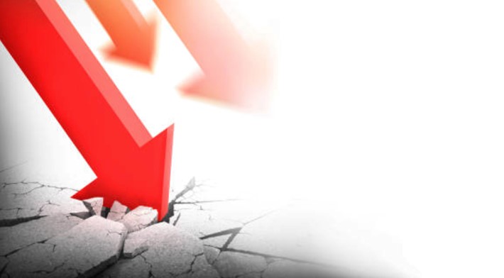 相宜本草翻红,相宜本草次抛精华反黑