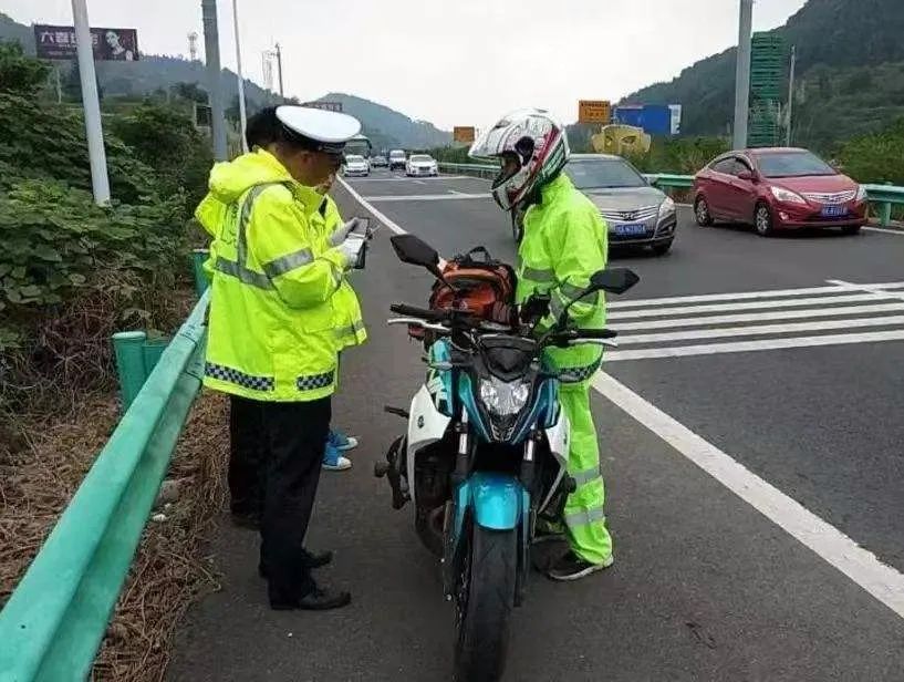 a证可以开电动车吗,a证可以开三轮车吗