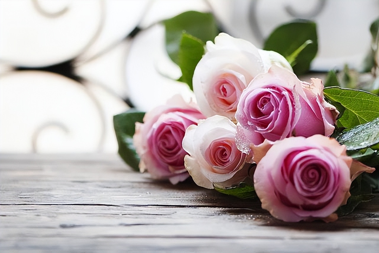 女人想和你进一步确定关系的表现,女人想和你保持关系的三种表现