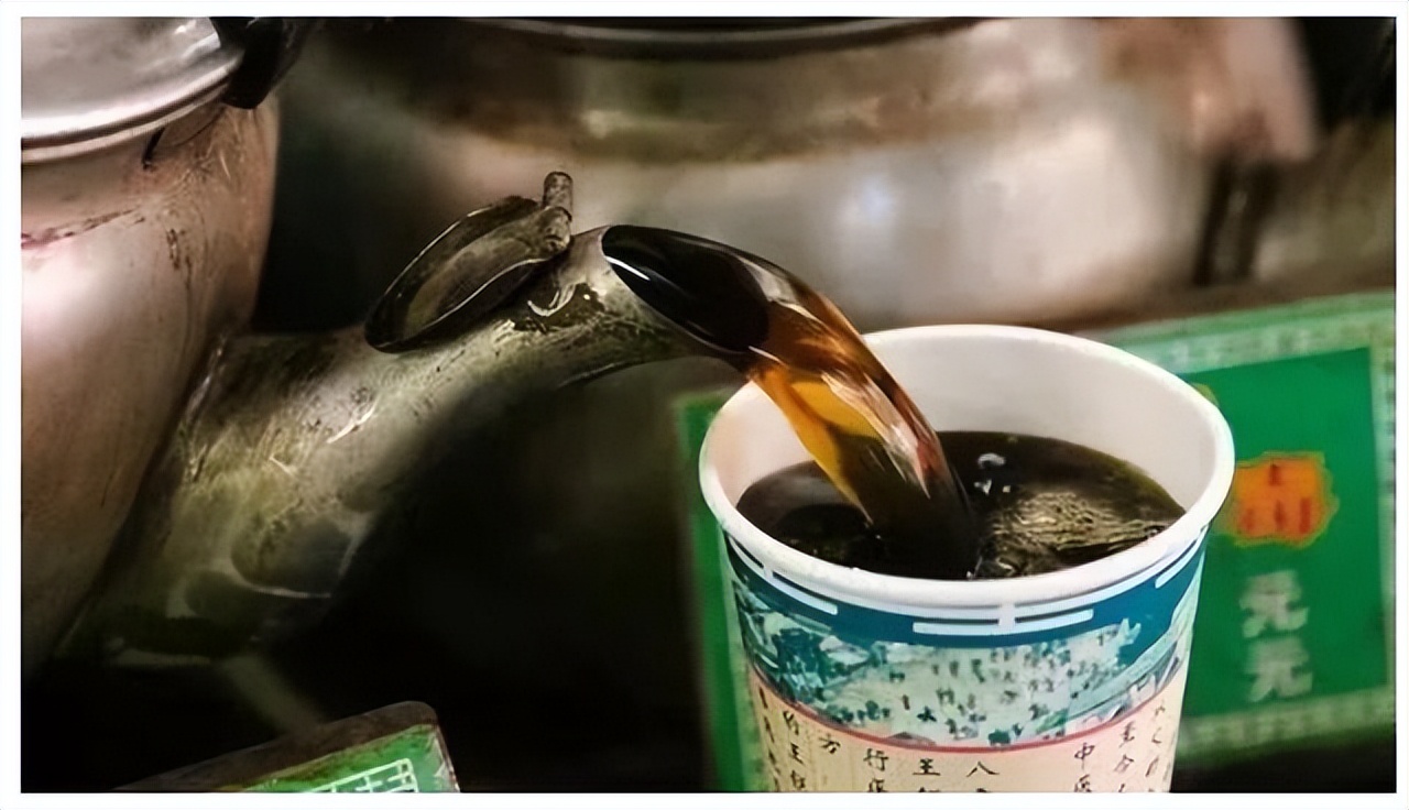 清凉解暑试试五款夏日特色饮品,夏天的几款消暑饮品你们喝过几种