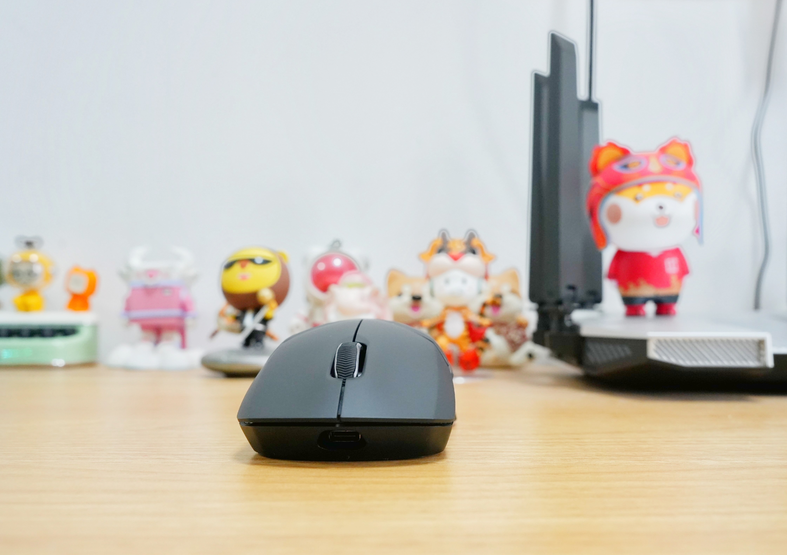 雷柏无线鼠标vt9pro4k,雷柏VT9轻量