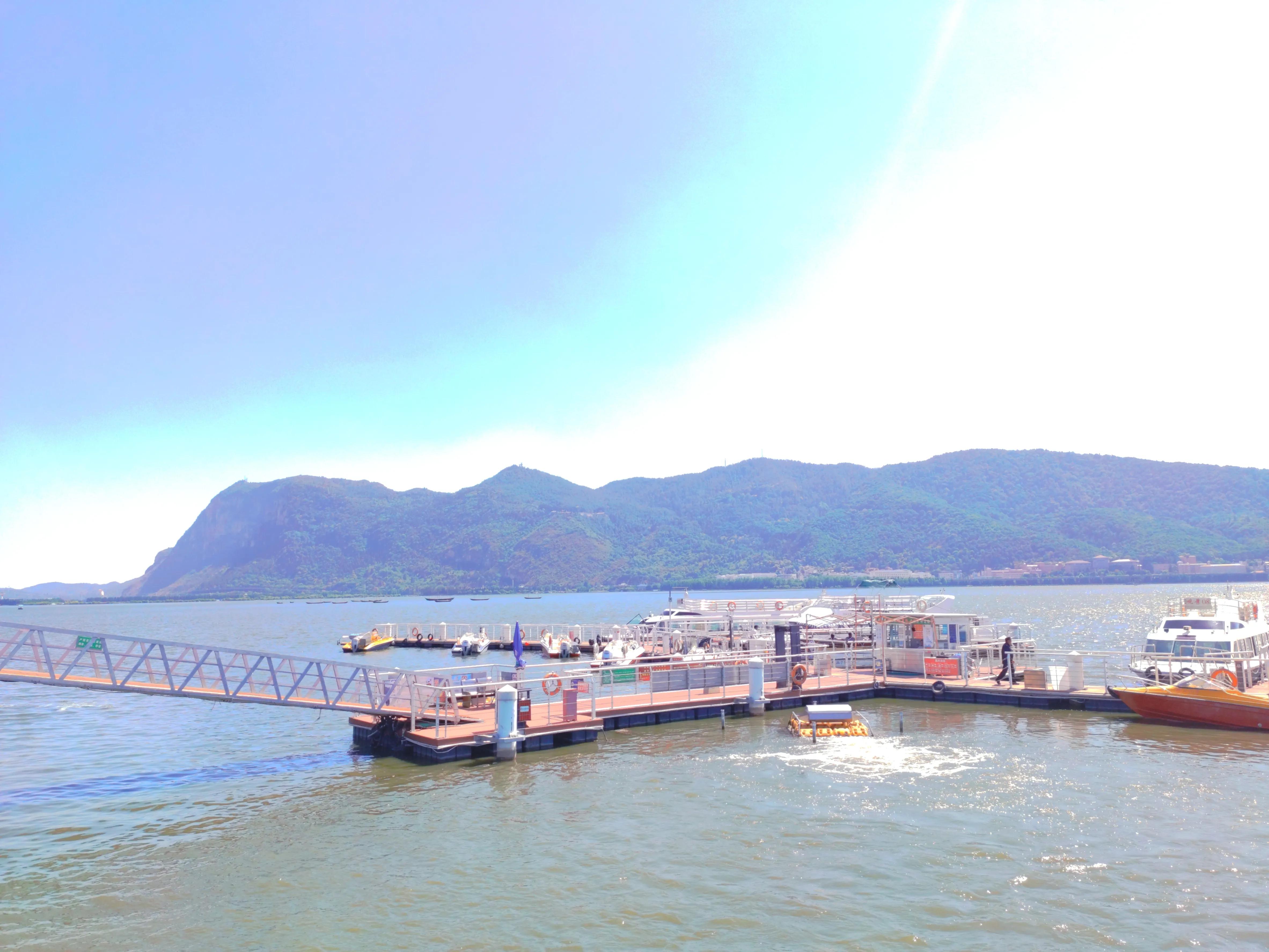 昆明周边一日游旅游景点,昆明旅游必去七大景点推荐