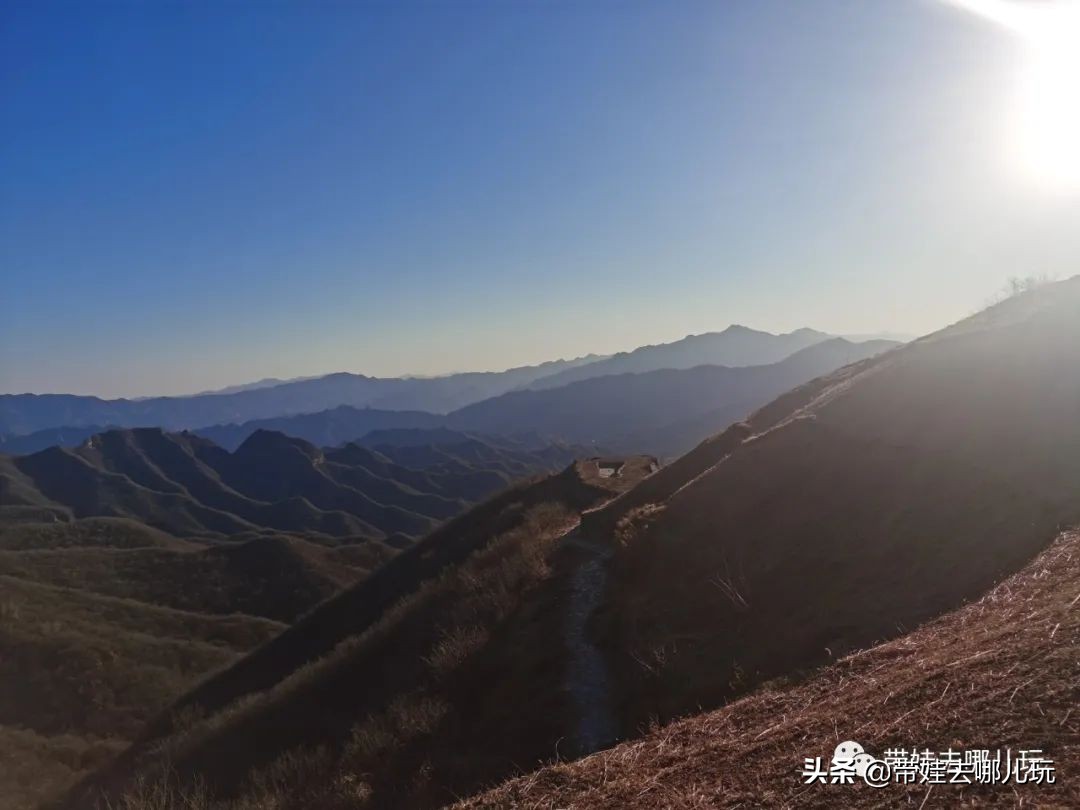 中国8条最美徒步路线带娃必去,发现一处幽静散步的好去处