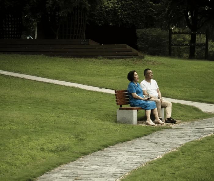 乔任梁去世前最后录像,乔任梁去世之后去探望他的父母