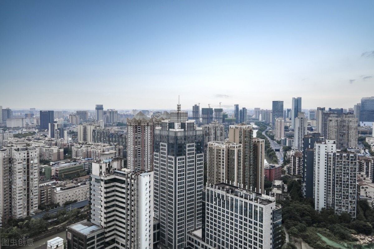 房价低成都迁移户口到哪个区划算,户口落到房产上好不好