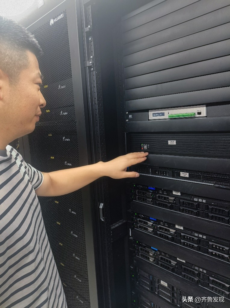 青岛青春足球场最新进程,科技赋能助推智慧教育全面升级