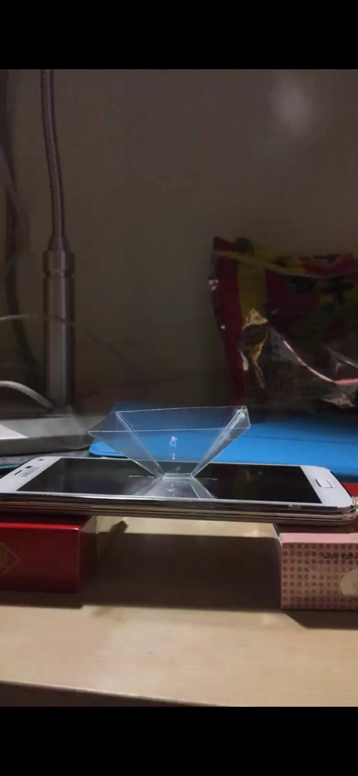 自制简易3D全息投影,3d全息投影素材蝴蝶全屏