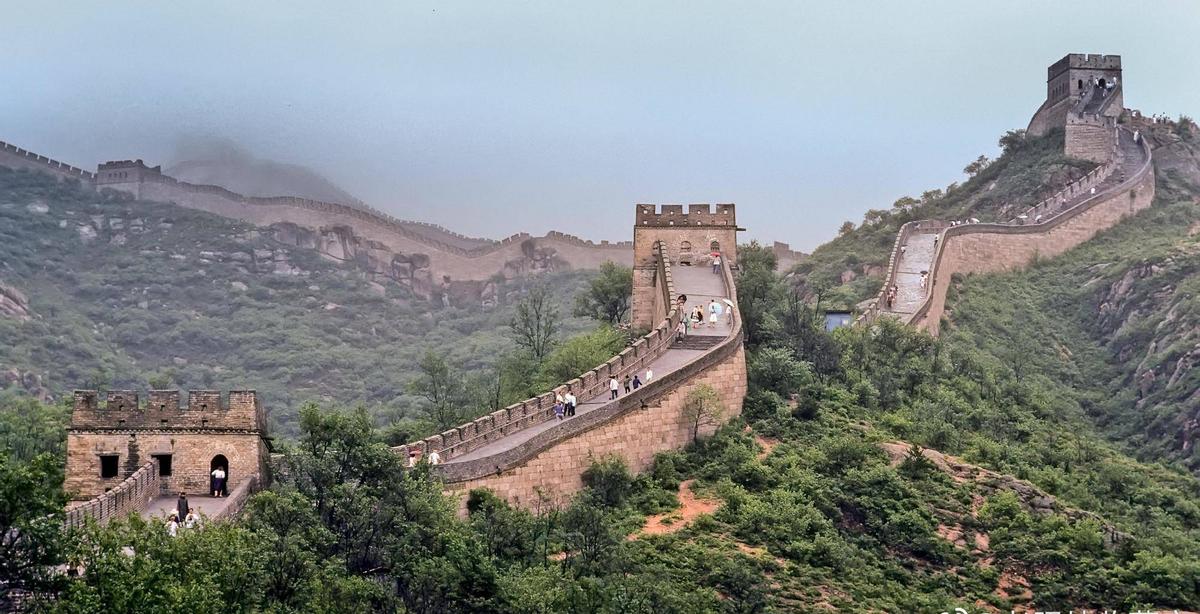 日军兽行：当着男人的面玷污了女儿，临走还残忍割下妻子乳房