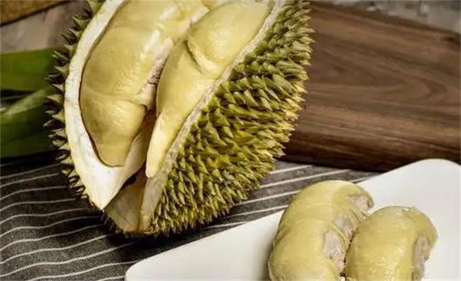 金凤壹号榴莲怎么判断生熟,榴莲怎么打开一个小口看生熟