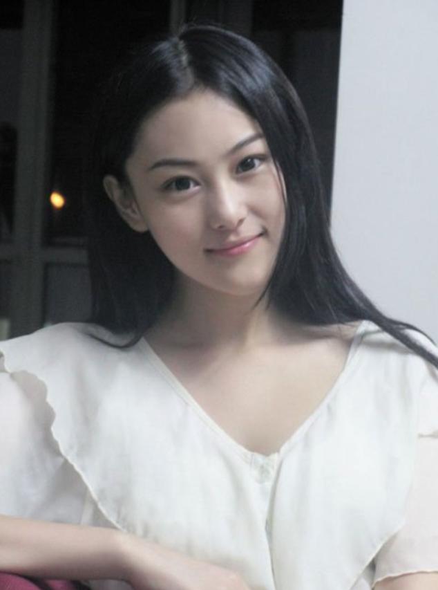 张馨予为何嫁给军人何捷,嫁给军人的张馨予现状