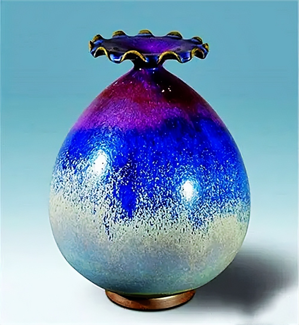 钧瓷被誉为最具有包容性的瓷文化,瑰宝牌钧瓷