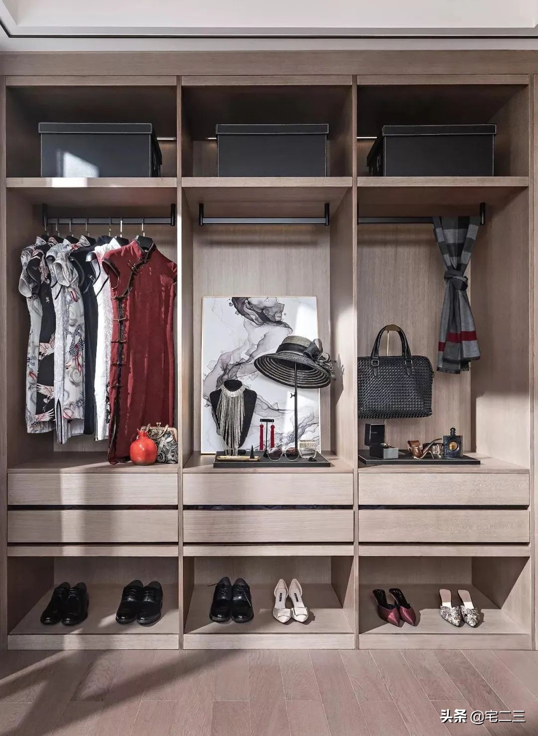 “感”官研究员｜卧室收纳做好这六点，避免换季衣物“大迁徙”