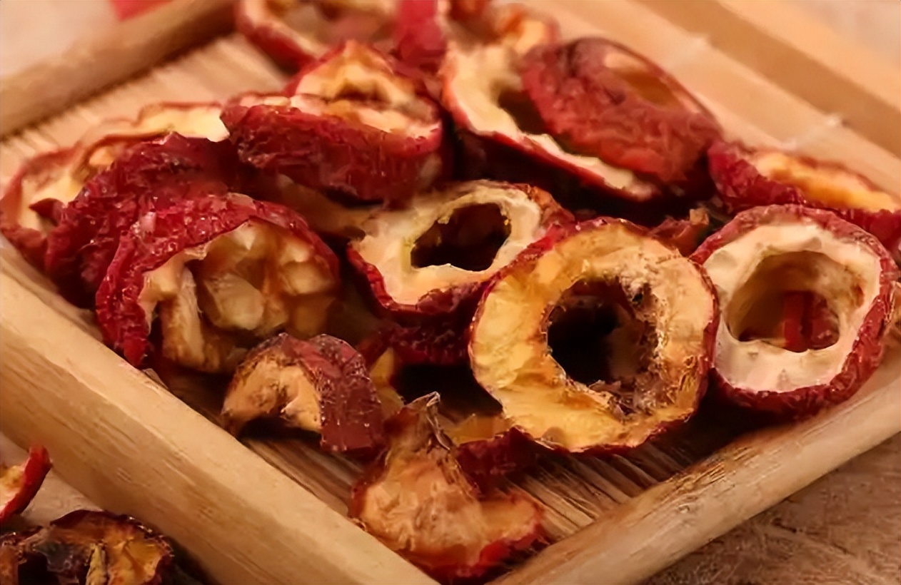 秋冬喝什么花茶最好,秋冬喝什么花茶最好养生