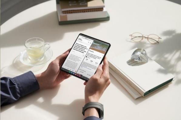 三星折叠屏galaxyzfold3限量版,三星galaxyzfold25g钛金限量版