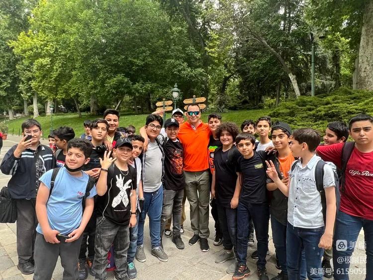 德爱会随“一带一路”经贸考察团参访伊朗