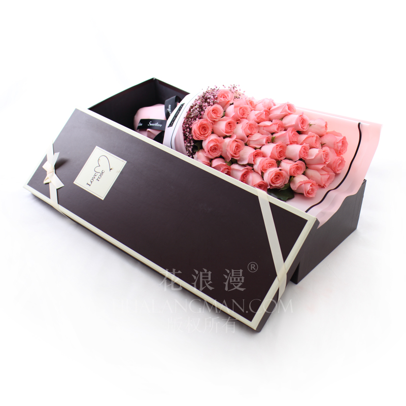 520送女朋友百合还是玫瑰,520送老婆粉玫瑰还是红玫瑰