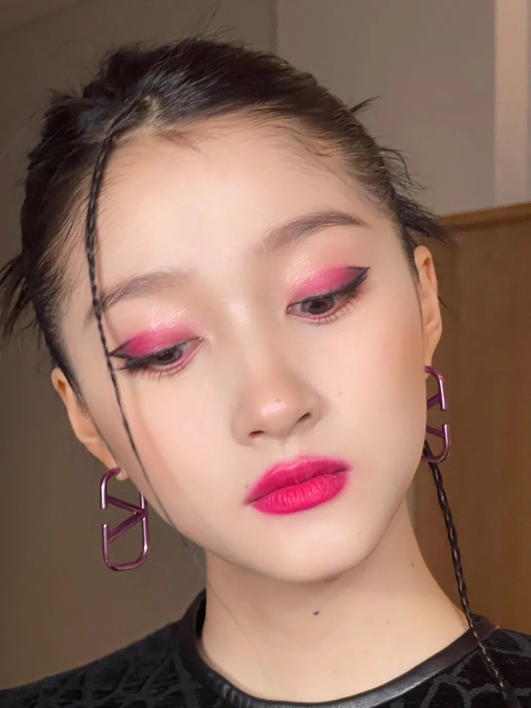 “素颜”和“化妆”穿同一件衣服有什么区别？看完我惊呆了