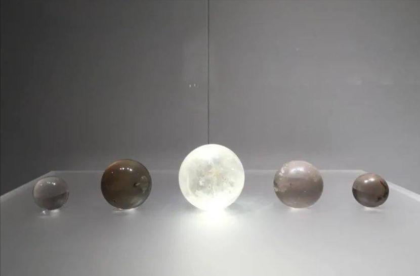 无瑕胜玉美至洁过冰清的意思,无瑕胜玉美