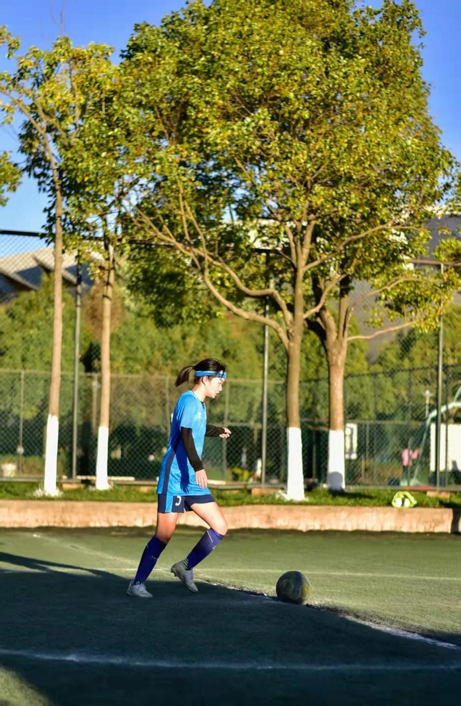 足球女孩|云南师范龚奕妃:别样花路,沿途芬芳