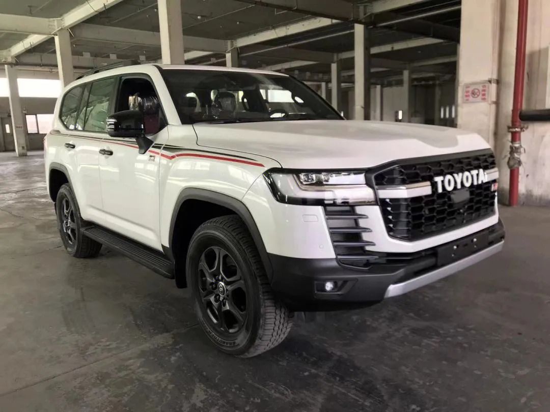 买丰田陆巡lc300要经历点什么,新款丰田lc300质量怎么样