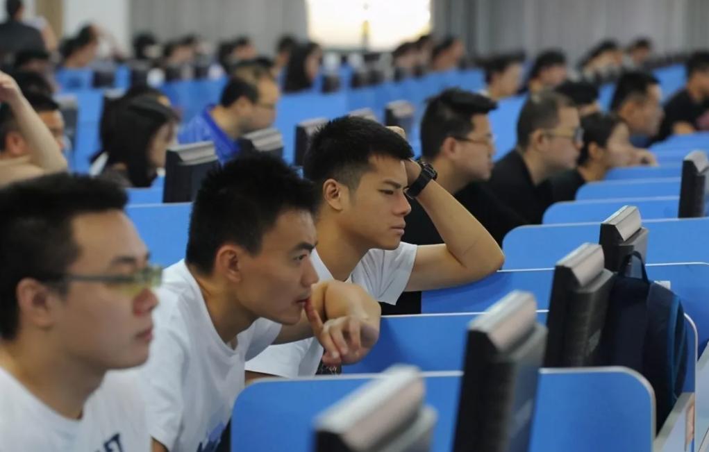 大学生考证时间表最好考,2020大学生最全考证时间表