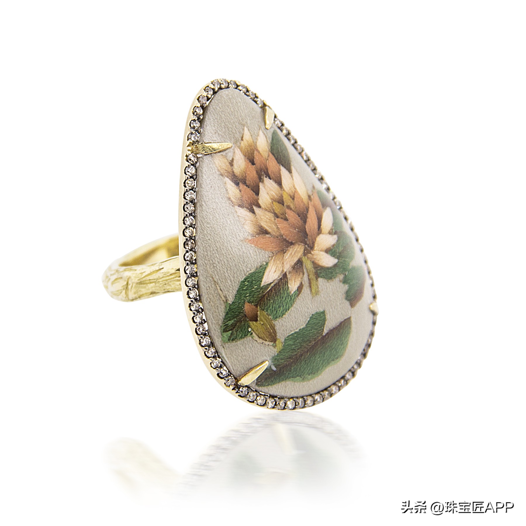 把竹子、树枝做成高级珠宝？这个来自巴西的鬼才设计师不一般！