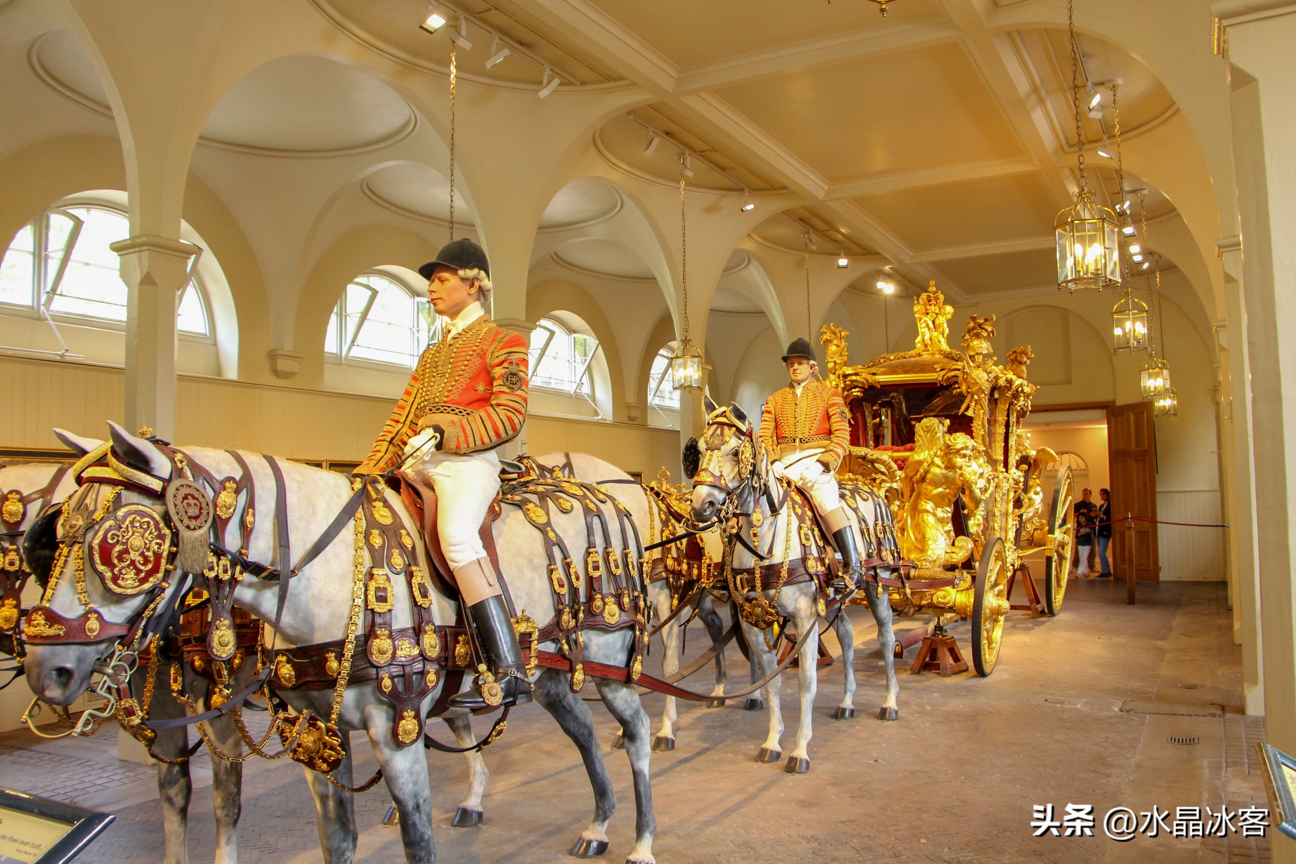 英国伦敦塔桥,英国行购物