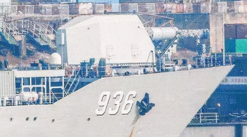 中国海军驱逐舰电磁炮,中国下一代驱逐舰055电磁炮