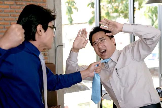 公公生病住院该不该拿钱给他看,公公生病住院不出钱让儿女掏钱