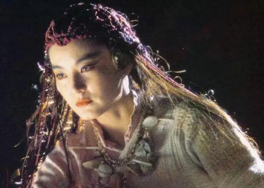 天蝎座女生生气了怎么哄才有效,如何哄好生气的天蝎座女朋友