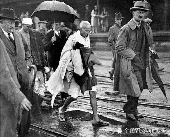 “圣雄”甘地,如何害死印度?非*力暴**不合作运动,究竟是什么鬼?