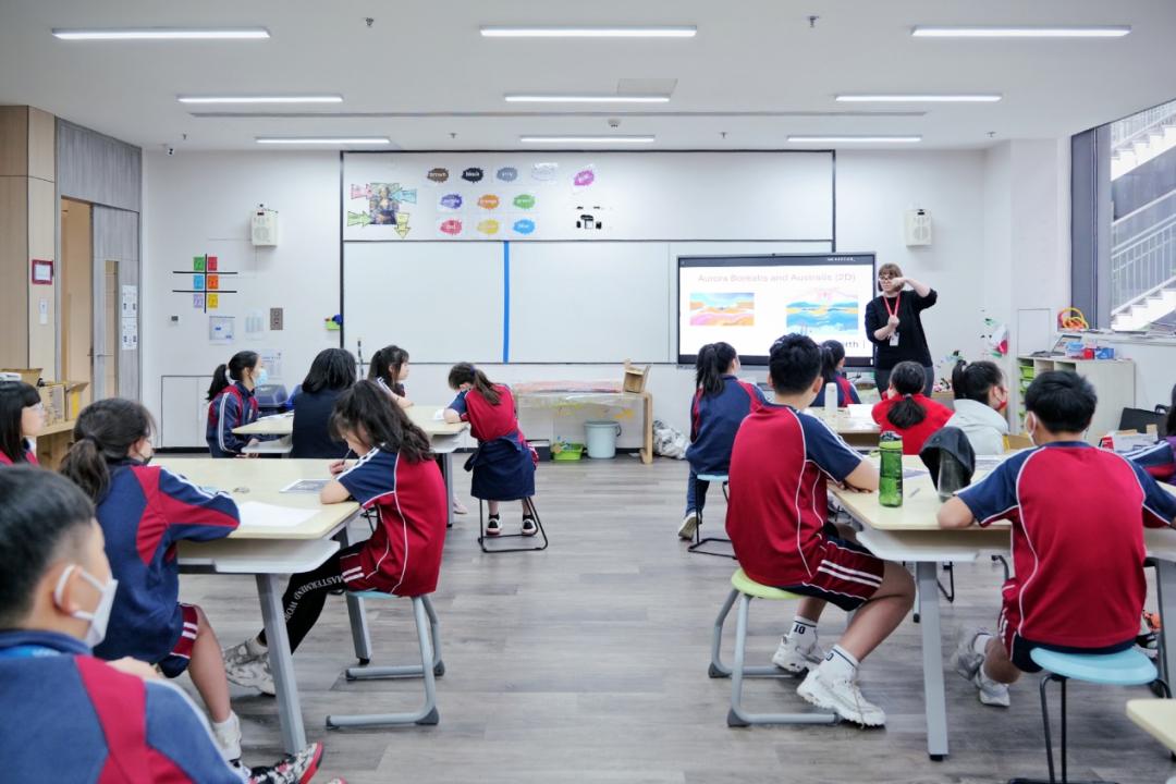 卷不动的现在，拿什么面对未来？这位校长说，给了孩子这三种知识就不用怕